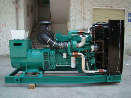 峨山1100kw康明斯柴油发电机组图片 峨山1100kw康明斯柴油发电机组图片